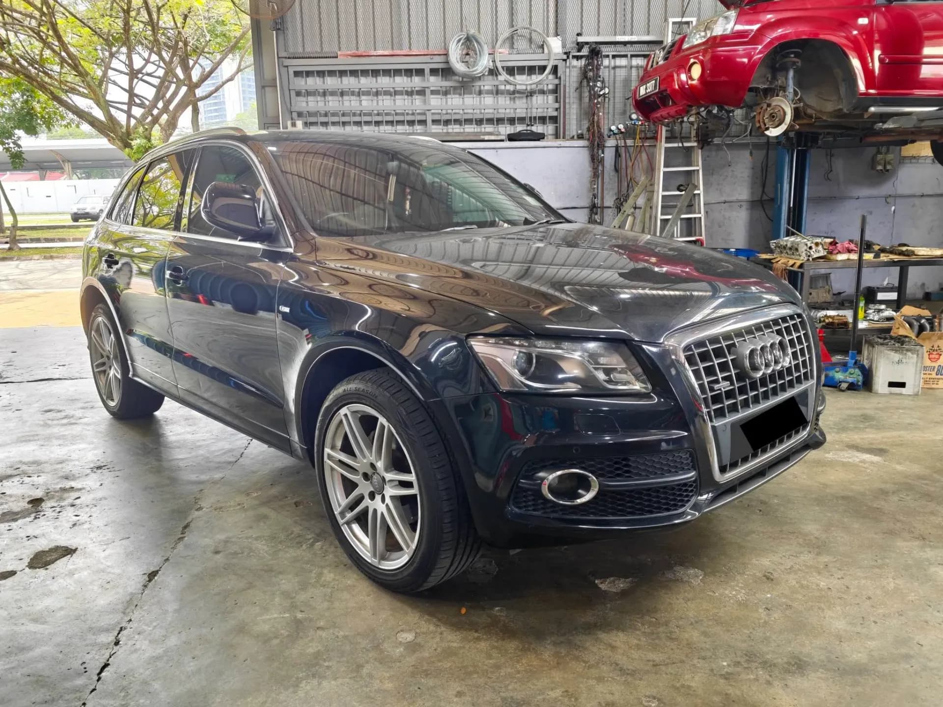 Audi A5 — Radio Module Replacement, Coding & Component Protection Unlock — workshop photograph 4 of 4