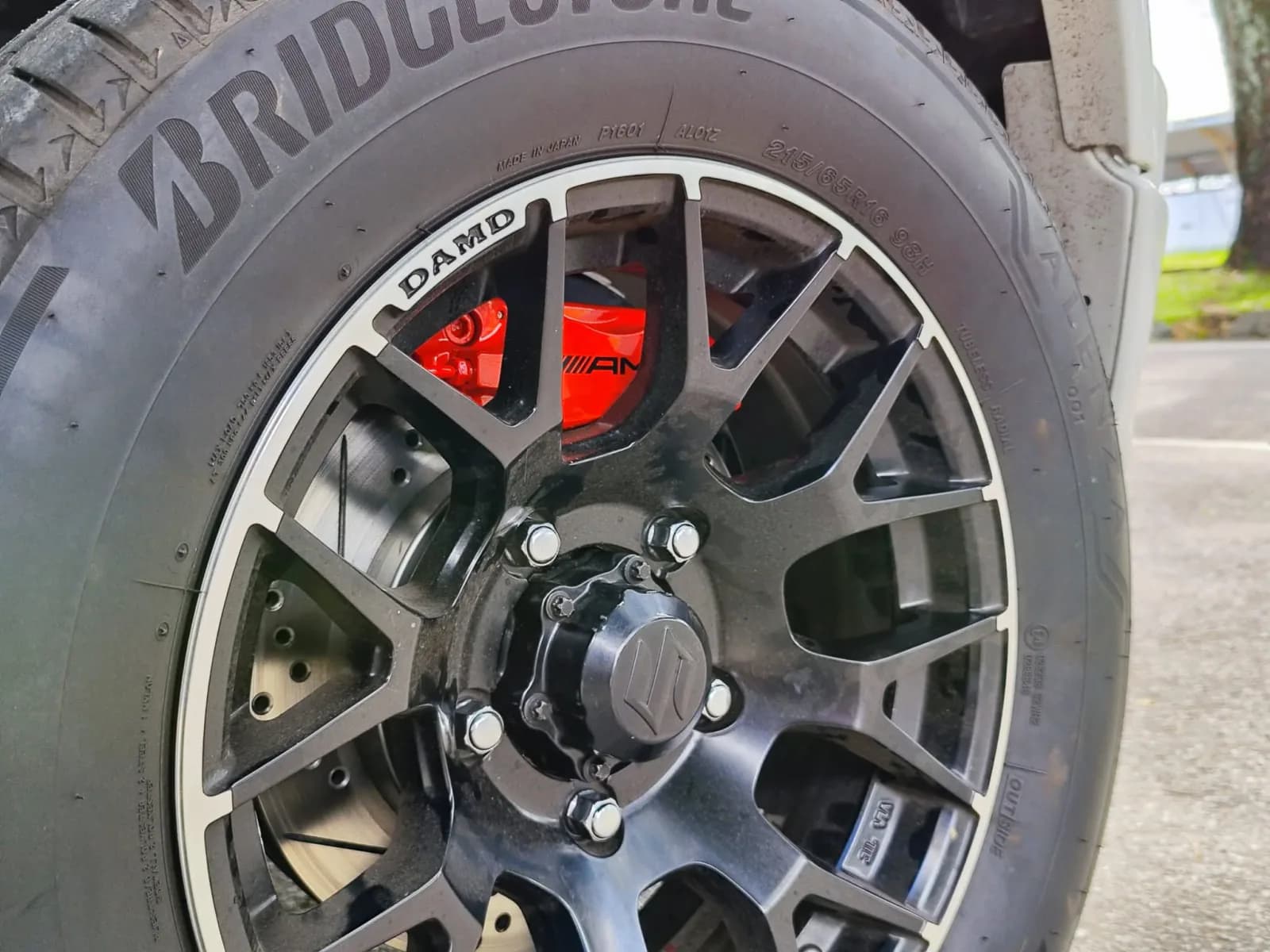 Suzuki Jimny — 4-Piston Caliper Brake Kit Upgrade — workshop photograph 4 of 4