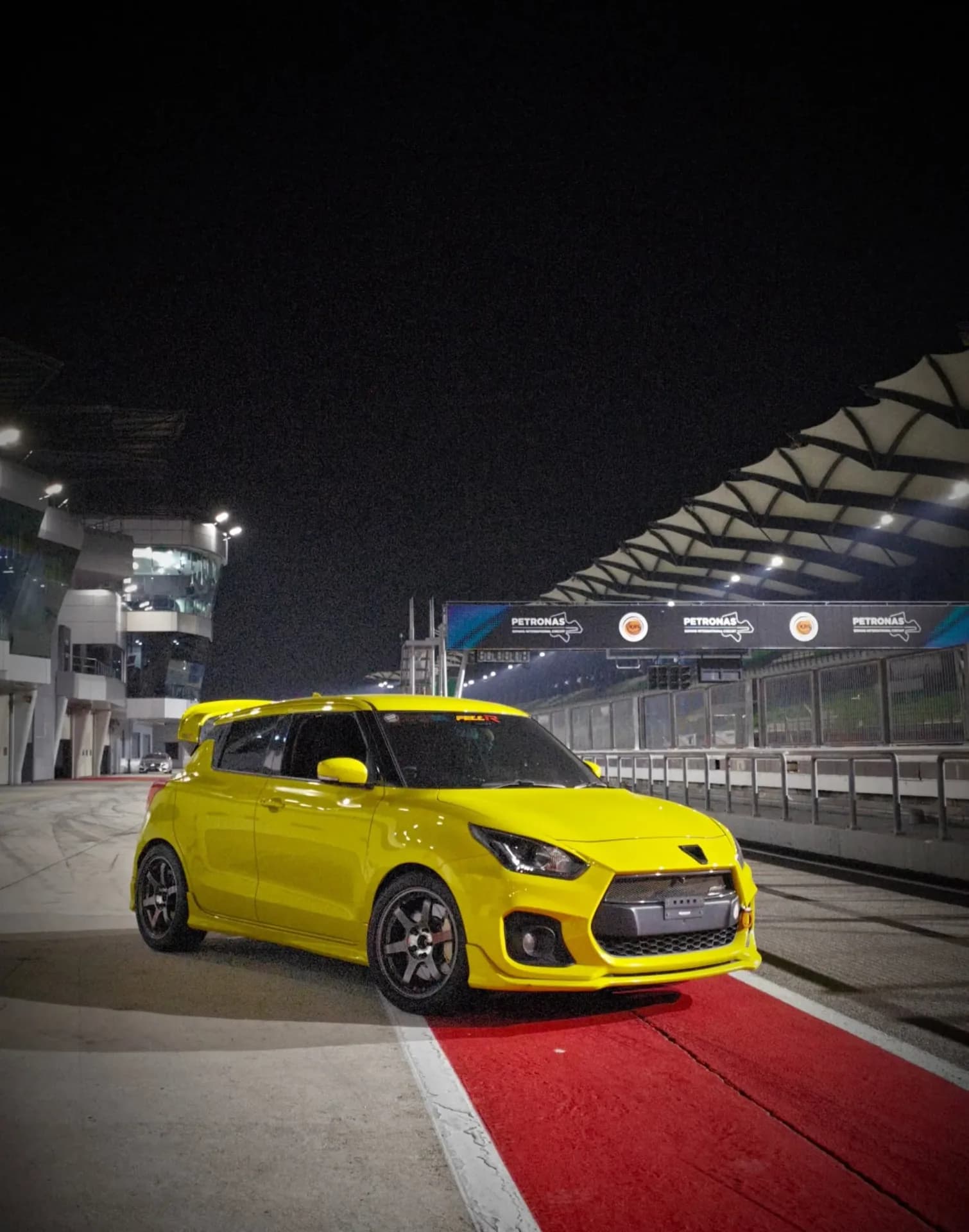 Suzuki Swift Sport ZC33S — FECCR FR5 Monoblock Racing Caliper — workshop photograph 6 of 9