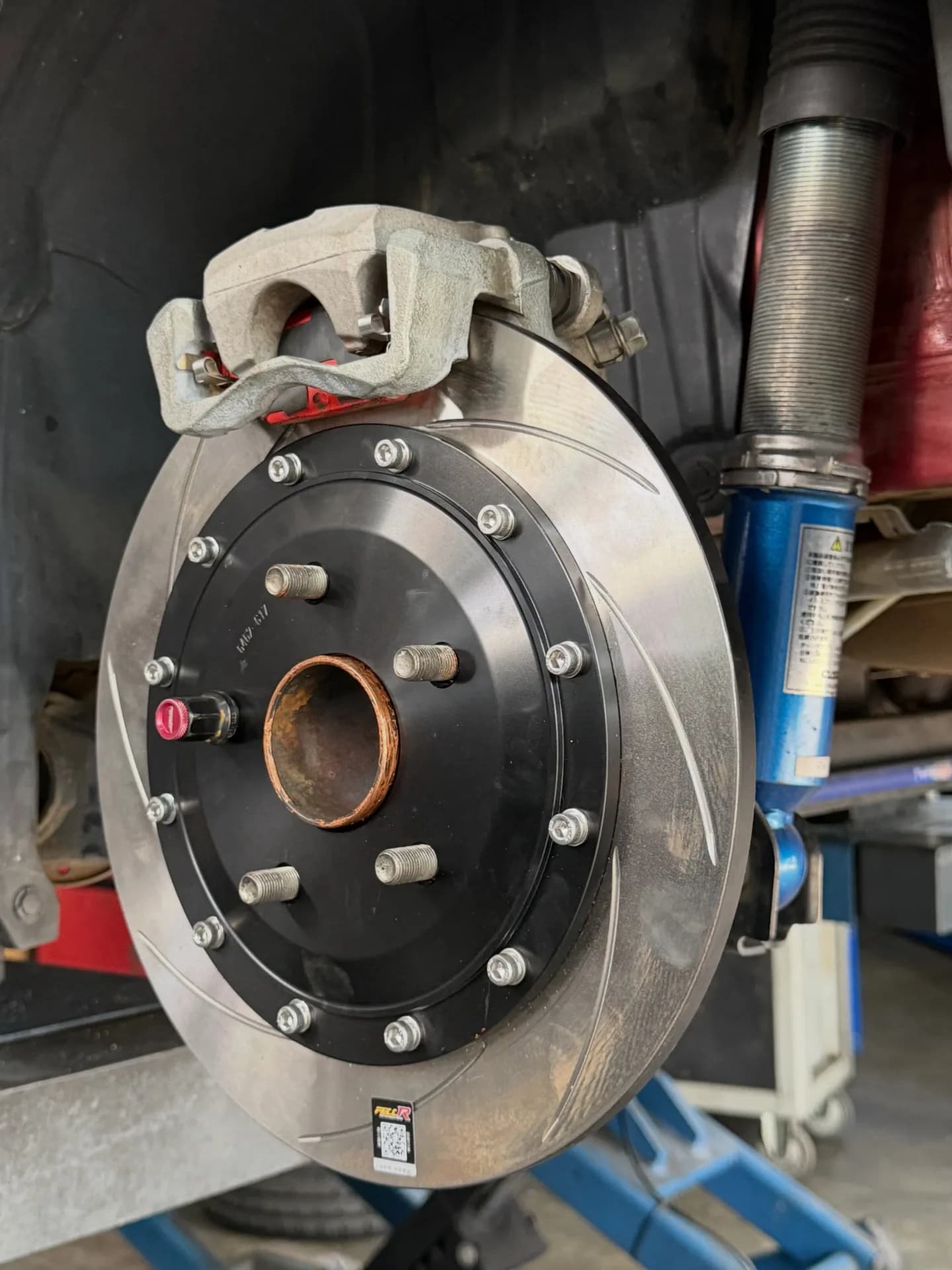 Suzuki Swift Sport ZC33S — Rear High-Temp Oversize Disc Upgrade — workshop photograph 6 of 7